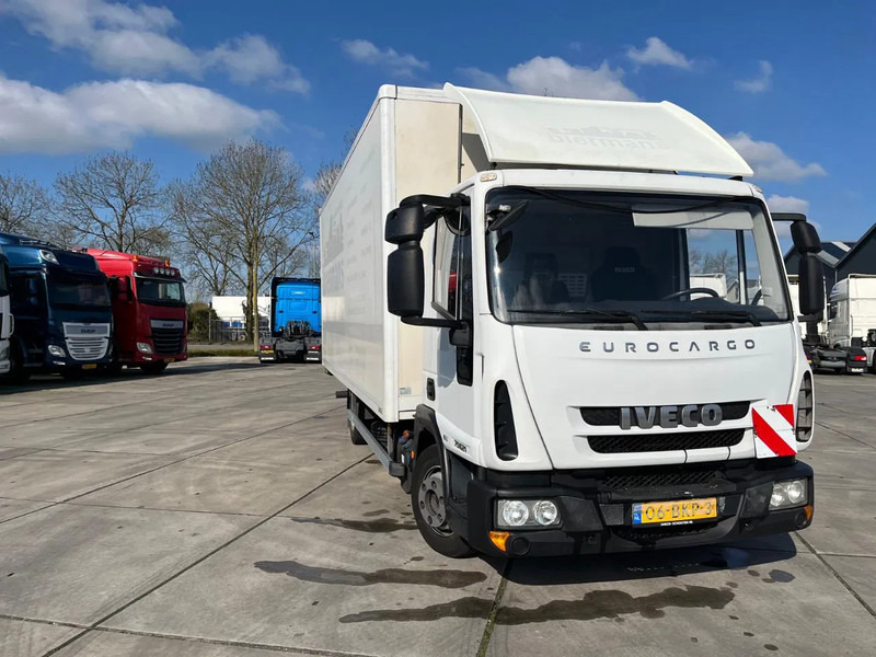 Iveco EuroCargo 75 E21 MANUAL - Box truck: picture 4 Iveco EuroCargo 75 E21 MANUAL - Box truck: picture 4