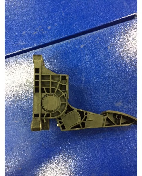 Mercedes-Benz gaspedaal actros / atego / axor 9603000004 - Pedal for Truck: picture 3 Mercedes-Benz gaspedaal actros / atego / axor 9603000004 - Pedal for Truck: picture 3