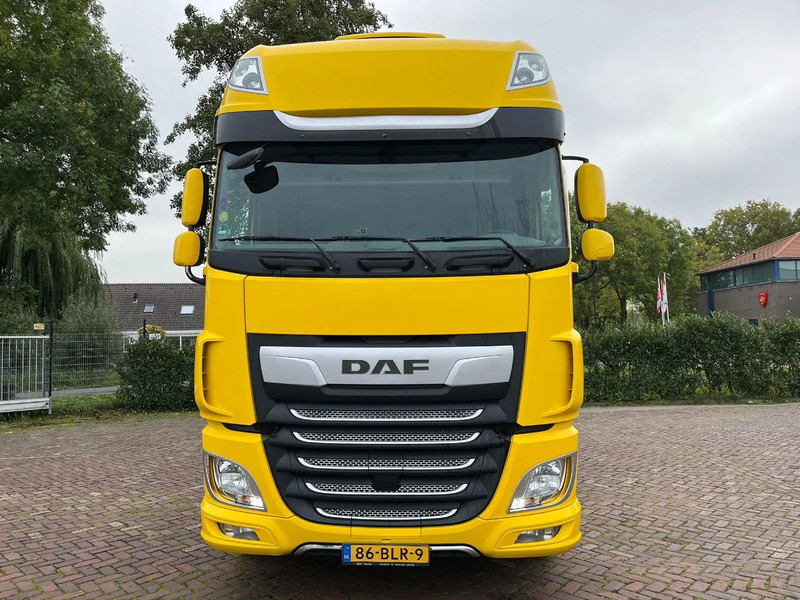 DAF XF 450 FT - Tractor unit: picture 4 DAF XF 450 FT - Tractor unit: picture 4
