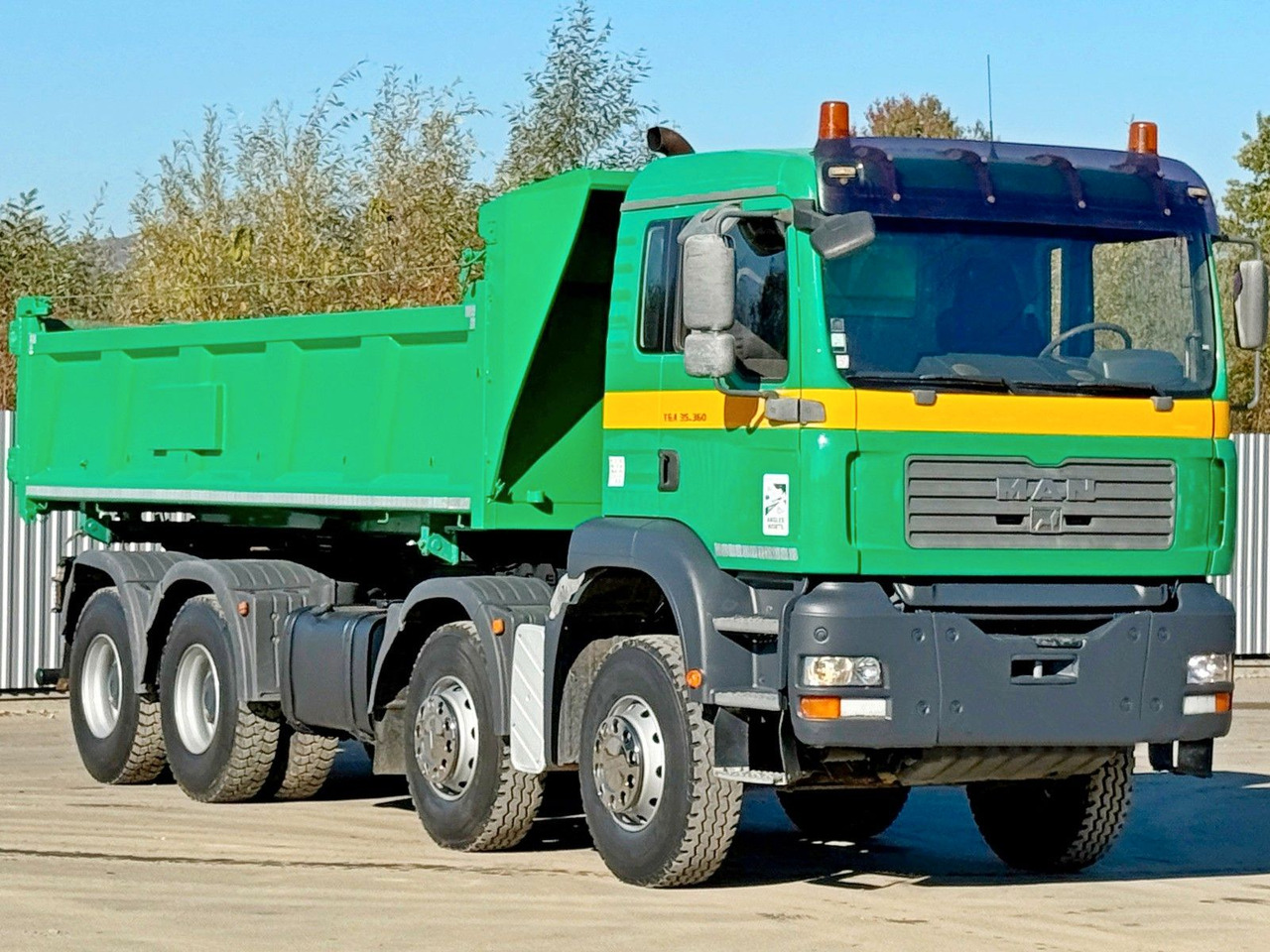 MAN TGA 35.360 * KIPPER 6,10 m + BORDMATIC / 8x4*TOP - Tipper, Crane truck: picture 3 MAN TGA 35.360 * KIPPER 6,10 m + BORDMATIC / 8x4*TOP - Tipper, Crane truck: picture 3