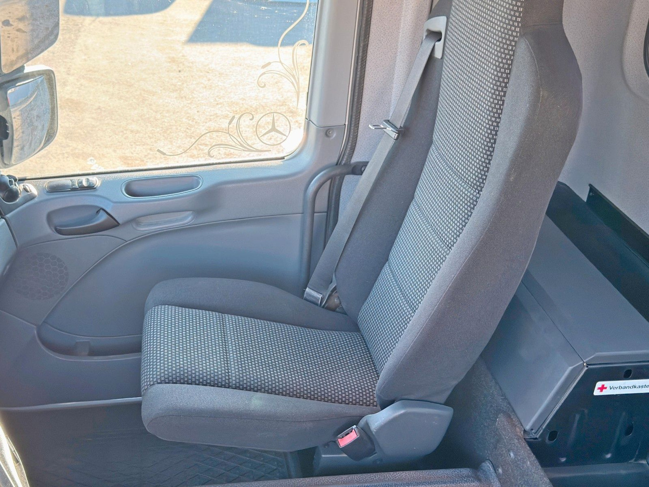 Tipper Mercedes-Benz ACTROS 2636* KIPPER 5,25 + BORDMATIC / 6x4: picture 11 Tipper Mercedes-Benz ACTROS 2636* KIPPER 5,25 + BORDMATIC / 6x4: picture 11