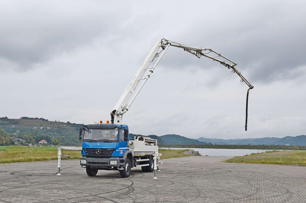 Mercedes-Benz AXOR 1833 * Betonpumpe 26 m + FUNK * TOP - Concrete pump truck: picture 1 Mercedes-Benz AXOR 1833 * Betonpumpe 26 m + FUNK * TOP - Concrete pump truck: picture 1