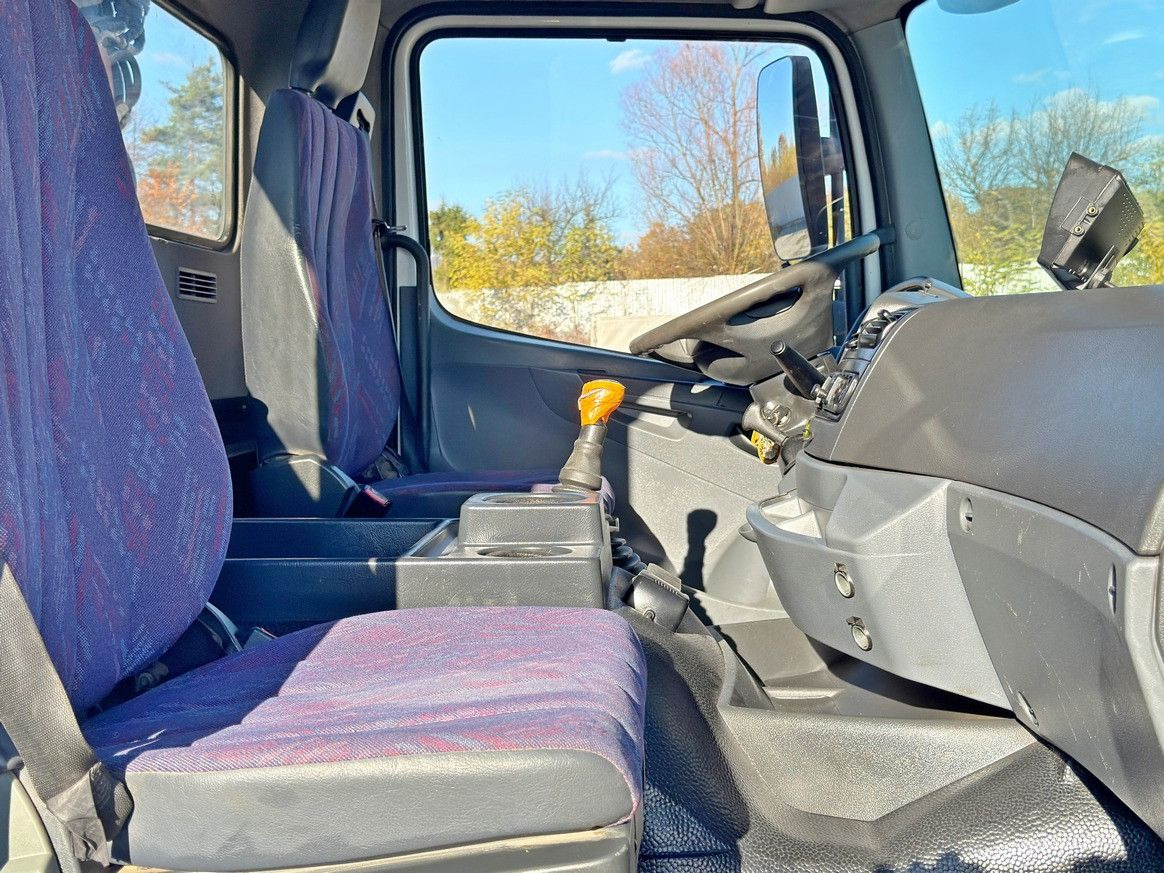 Crane truck Mercedes-Benz AXOR 1833 * HIAB 144 B - 3 HIDUO + FUNK * TOP: picture 12 Crane truck Mercedes-Benz AXOR 1833 * HIAB 144 B - 3 HIDUO + FUNK * TOP: picture 12