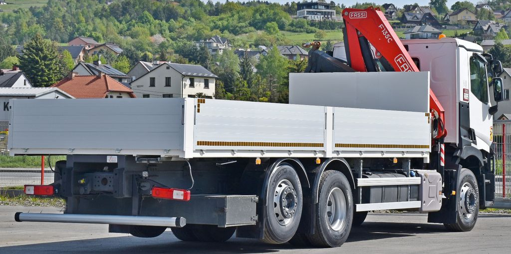 Renault C 380 * PRITSCHE 7,05 m* FASSI F 135C + FUNK  on lease Renault C 380 * PRITSCHE 7,05 m* FASSI F 135C + FUNK: picture 6