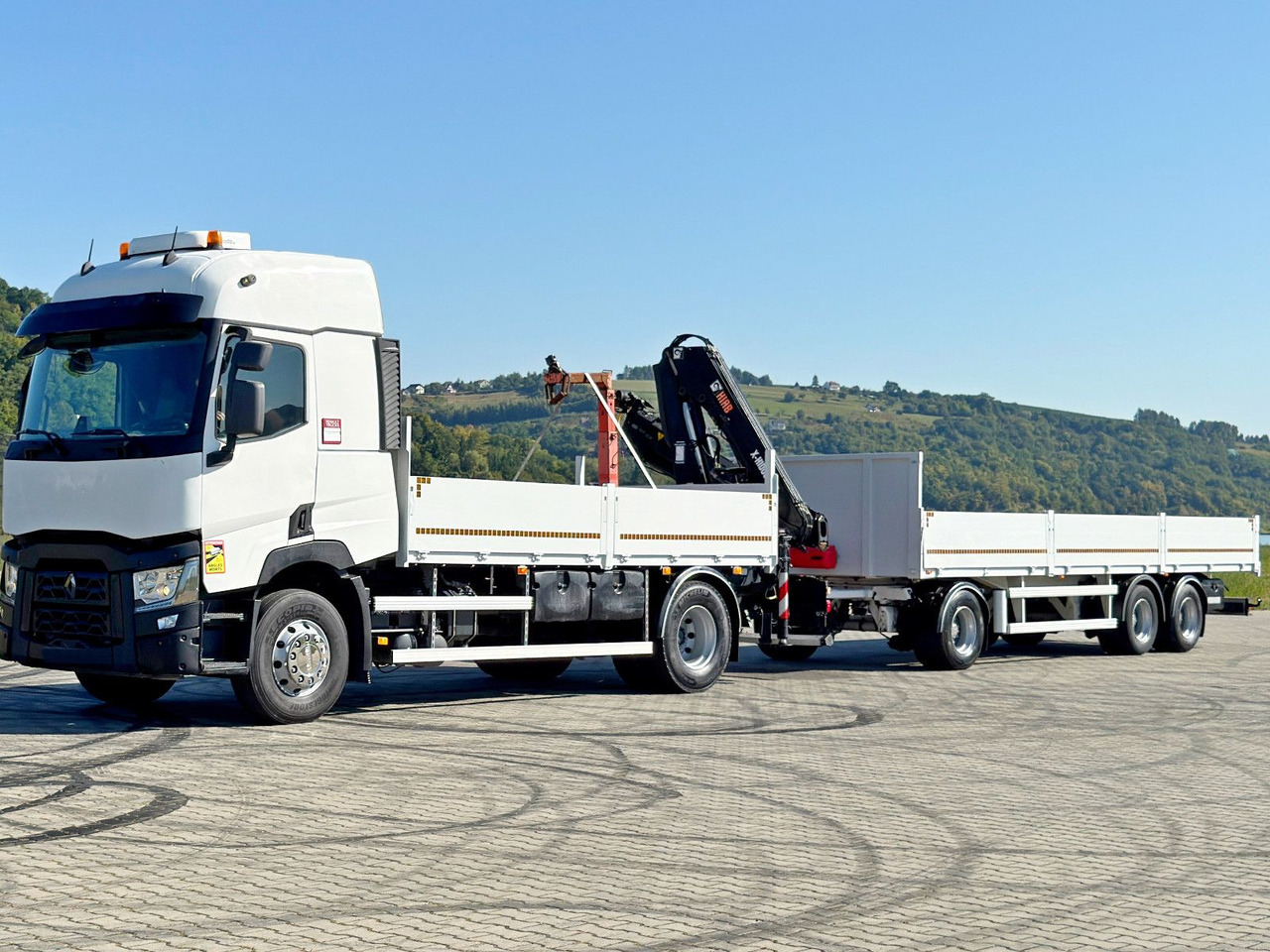 Renault C 440* HIAB X-HIDUO 138 B-3 + FUNK + Anhänger - Crane truck: picture 4 Renault C 440* HIAB X-HIDUO 138 B-3 + FUNK + Anhänger - Crane truck: picture 4