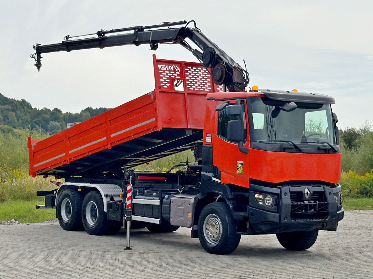 Renault K 380 * HIAB 144 BS - 3 HIDUO + FUNK * 6x4 * TOP - Crane truck: picture 2 Renault K 380 * HIAB 144 BS - 3 HIDUO + FUNK * 6x4 * TOP - Crane truck: picture 2