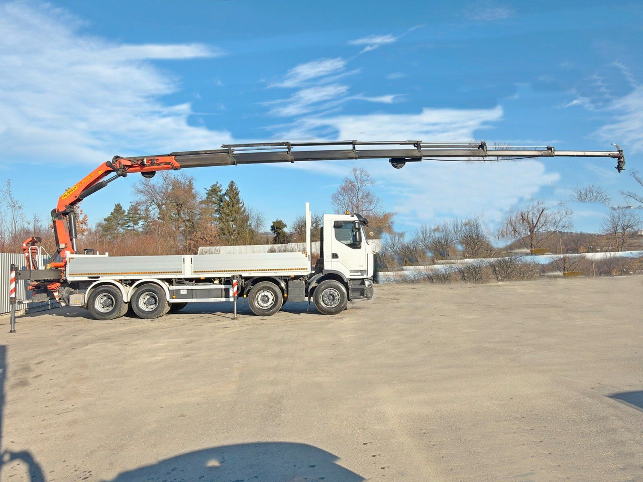 Renault Premium 430 DXI * PRITSCHE 7,40m *PK 26002 EH - Crane truck: picture 5 Renault Premium 430 DXI * PRITSCHE 7,40m *PK 26002 EH - Crane truck: picture 5