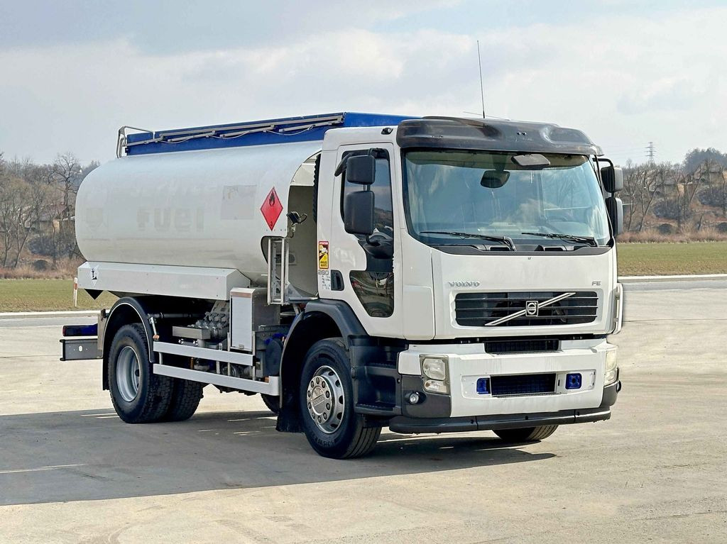 Volvo FE 280 * Tankwagen * TOPZUSTAND Volvo FE 280 * Tankwagen * TOPZUSTAND - Tank truck, Crane truck: picture 1 Volvo FE 280 * Tankwagen * TOPZUSTAND Volvo FE 280 * Tankwagen * TOPZUSTAND - Tank truck, Crane truck: picture 1