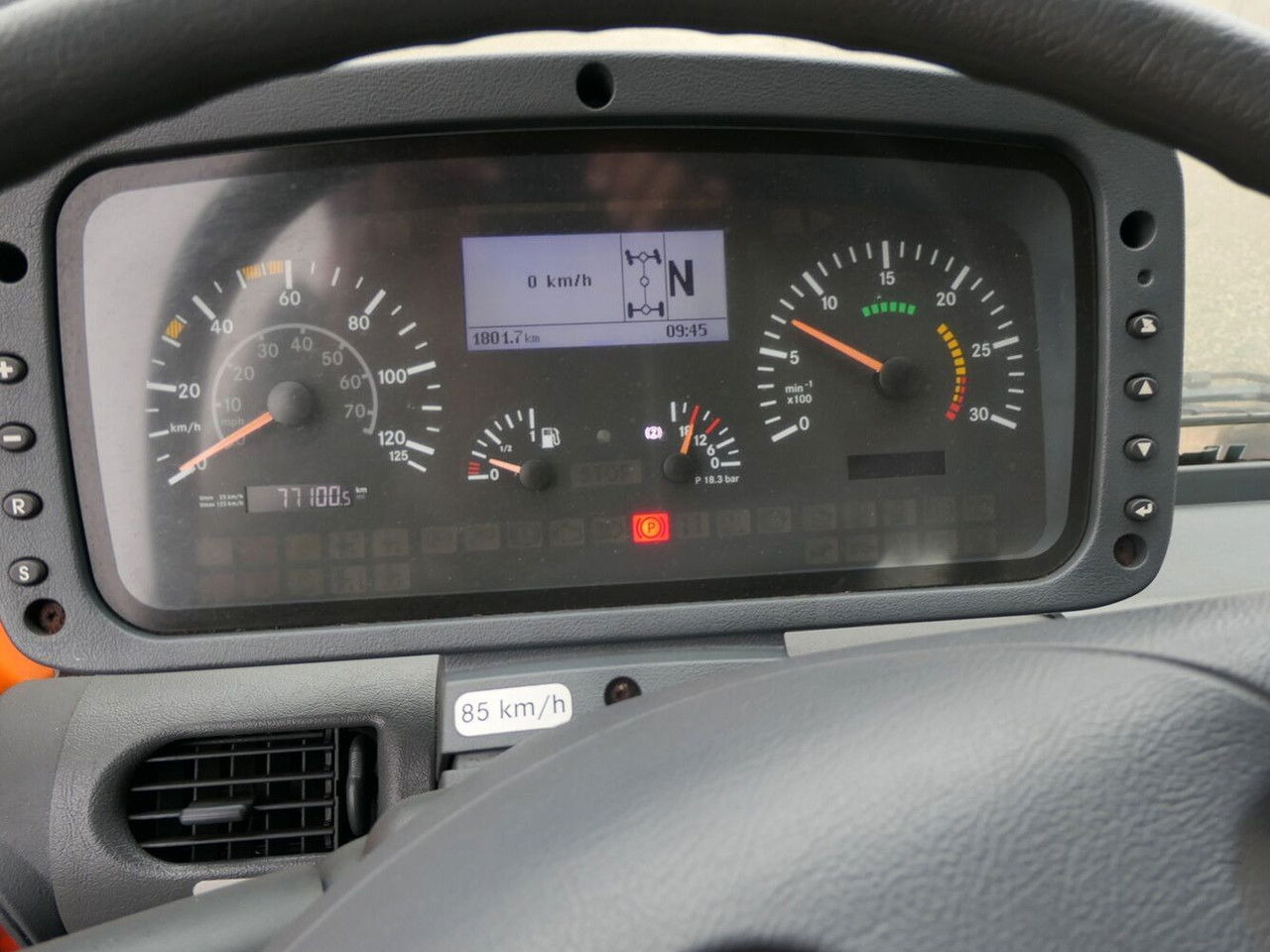 Mercedes-Benz Unimog U500 - Snow removal vehicle: picture 5 Mercedes-Benz Unimog U500 - Snow removal vehicle: picture 5