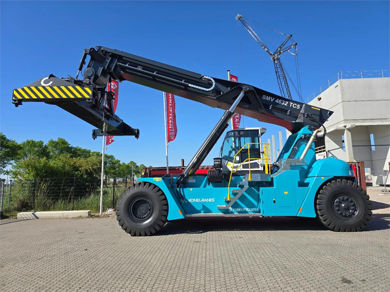 KONECRANES SMV 4632 TC5 - Reach stacker: picture 2 KONECRANES SMV 4632 TC5 - Reach stacker: picture 2