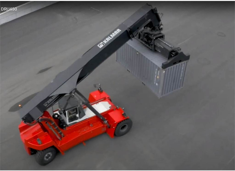 Kalmar DRU450-62S5 - Reach stacker: picture 3 Kalmar DRU450-62S5 - Reach stacker: picture 3