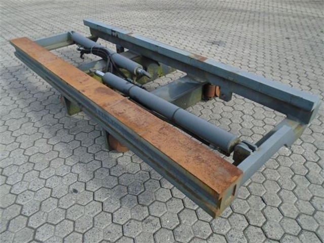 Kalmar DRU450-62S5 - Reach stacker: picture 1 Kalmar DRU450-62S5 - Reach stacker: picture 1