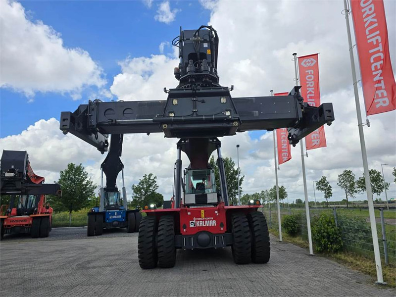 Kalmar DRU450-62S5 - Reach stacker: picture 5 Kalmar DRU450-62S5 - Reach stacker: picture 5