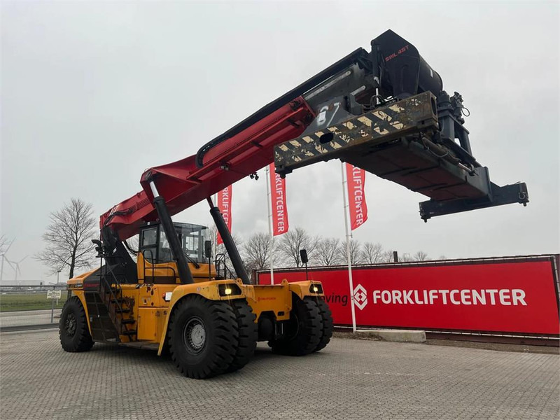 Sany RSC45C1 - Reach stacker: picture 3 Sany RSC45C1 - Reach stacker: picture 3