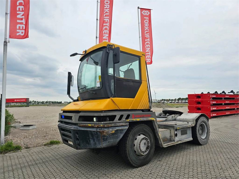 Terberg RT282 4x4 - Terminal tractor: picture 2 Terberg RT282 4x4 - Terminal tractor: picture 2
