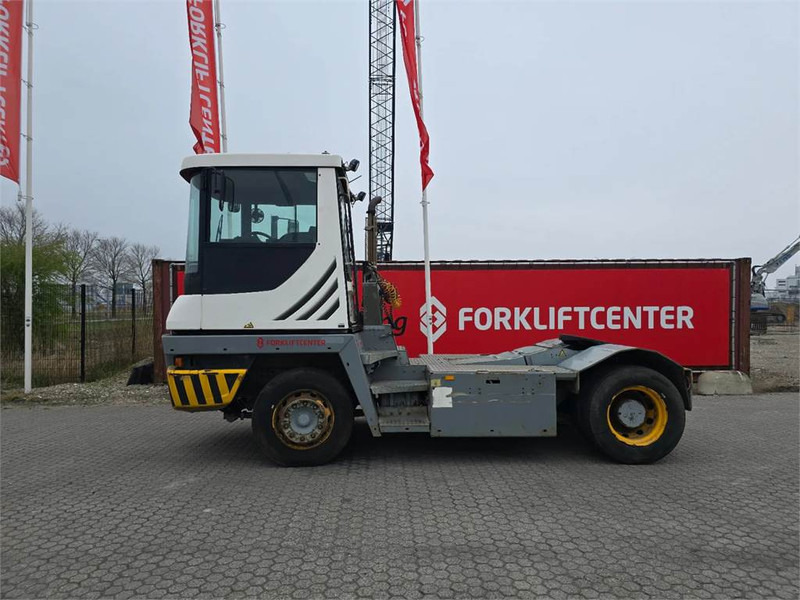 Terberg TT223 - Terminal tractor: picture 4 Terberg TT223 - Terminal tractor: picture 4
