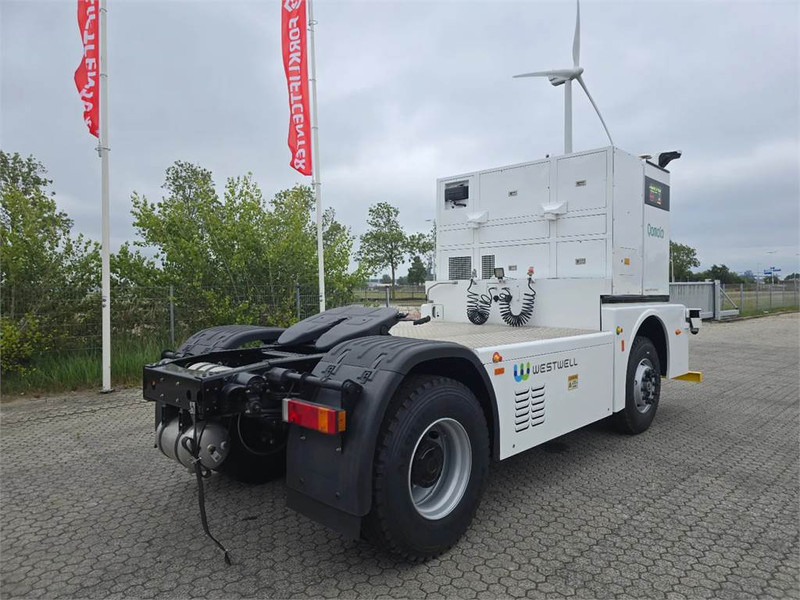 Terminal tractor WESTWELL Autonomous Q-Truck Q084D: picture 6