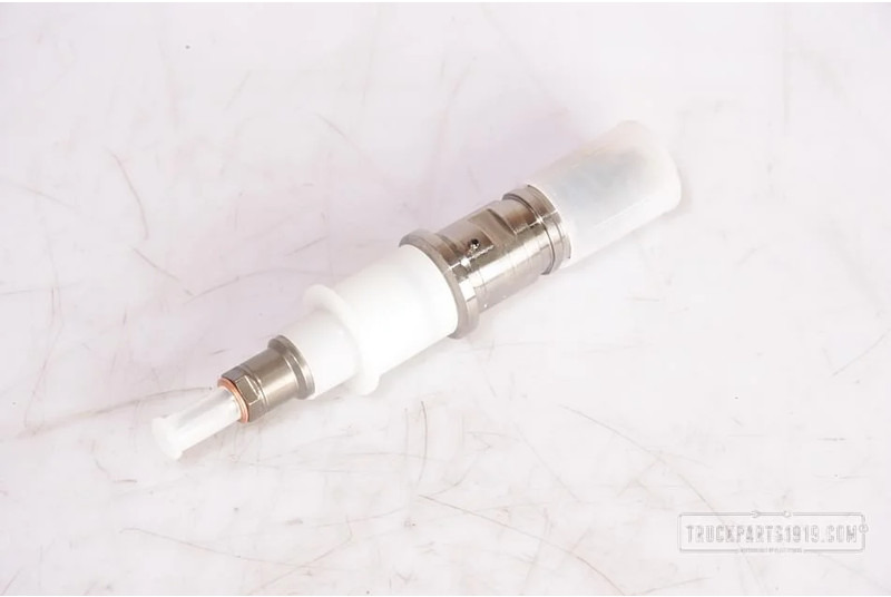 Bosch Fuel System Injector DAF LF - Injector for Truck: picture 1 Bosch Fuel System Injector DAF LF - Injector for Truck: picture 1