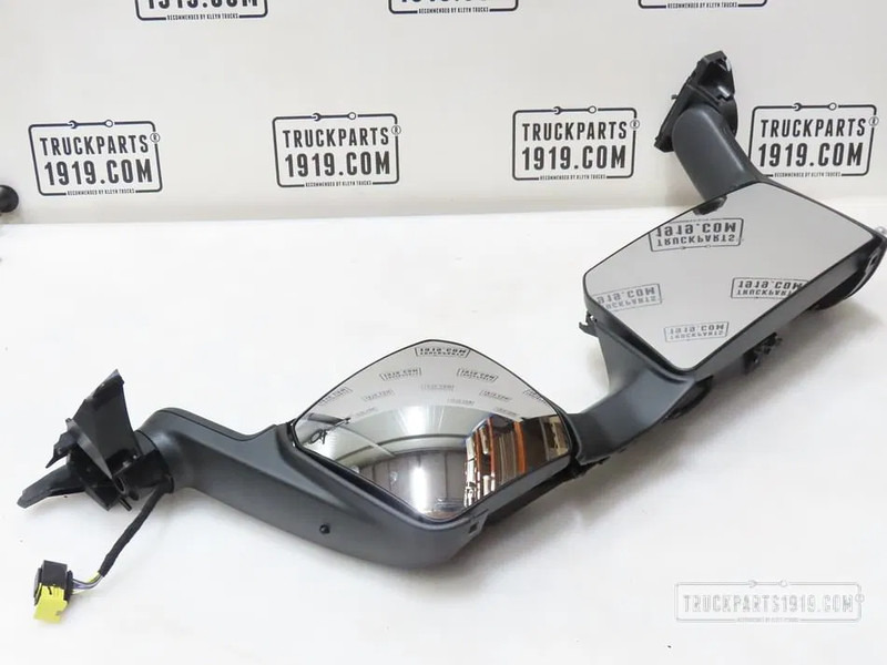 DAF 2424899 Spiegel, rechts, NGD - Rear view mirror for Truck: picture 1 DAF 2424899 Spiegel, rechts, NGD - Rear view mirror for Truck: picture 1