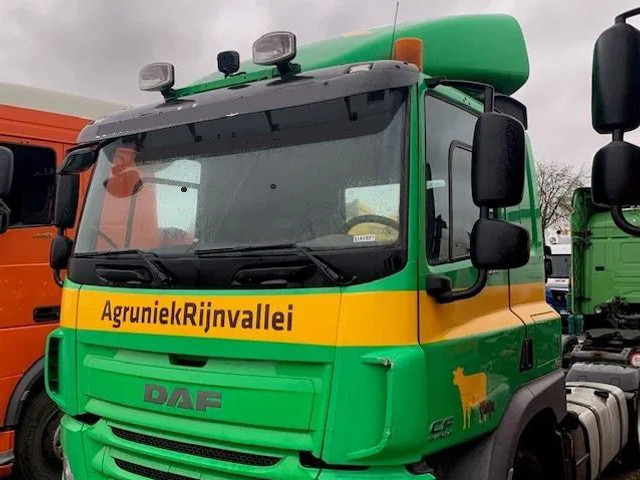 DAF CF Sleeper Cab L2 H1 Euro6 Groen - Cab and interior for Truck: picture 1 DAF CF Sleeper Cab L2 H1 Euro6 Groen - Cab and interior for Truck: picture 1