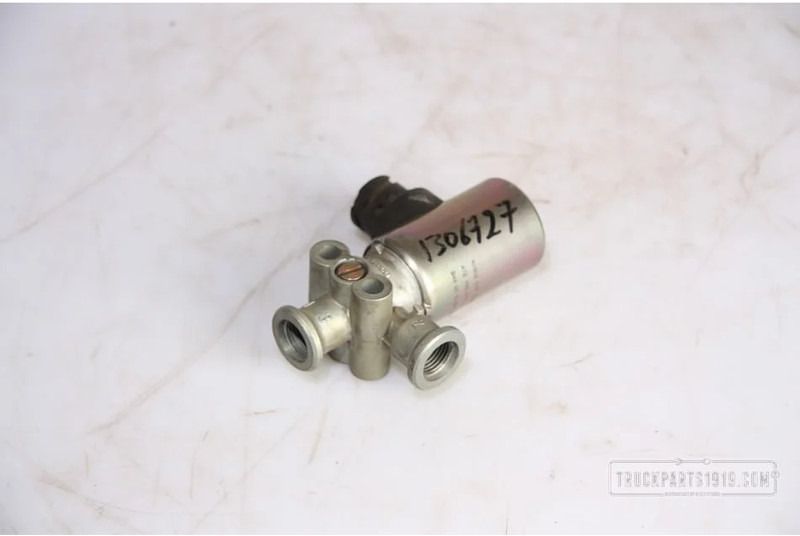 DAF Compressed Air System Magneetventiel DAF & Mercedes - Valve for Truck: picture 1 DAF Compressed Air System Magneetventiel DAF & Mercedes - Valve for Truck: picture 1