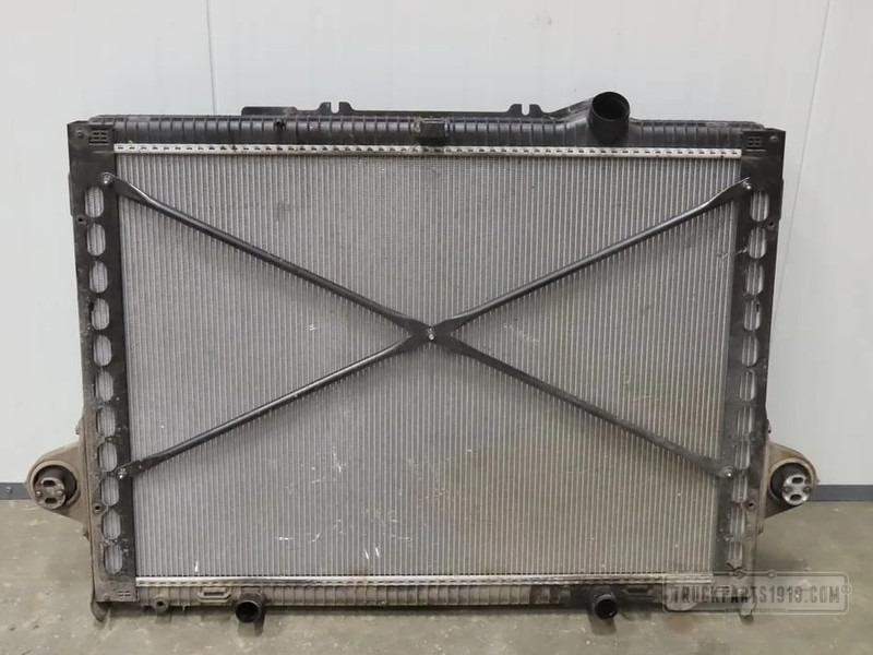 DAF Cooling System Radiateur DAF CF - Radiator for Truck: picture 1 DAF Cooling System Radiateur DAF CF - Radiator for Truck: picture 1