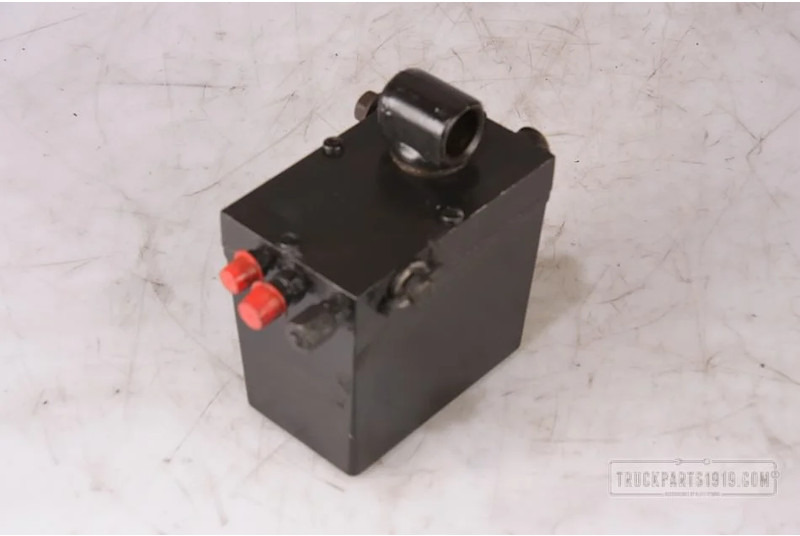 DAF Hydraulic System Kantelpomp DAF XF 105 - Hydraulics for Truck: picture 1 DAF Hydraulic System Kantelpomp DAF XF 105 - Hydraulics for Truck: picture 1