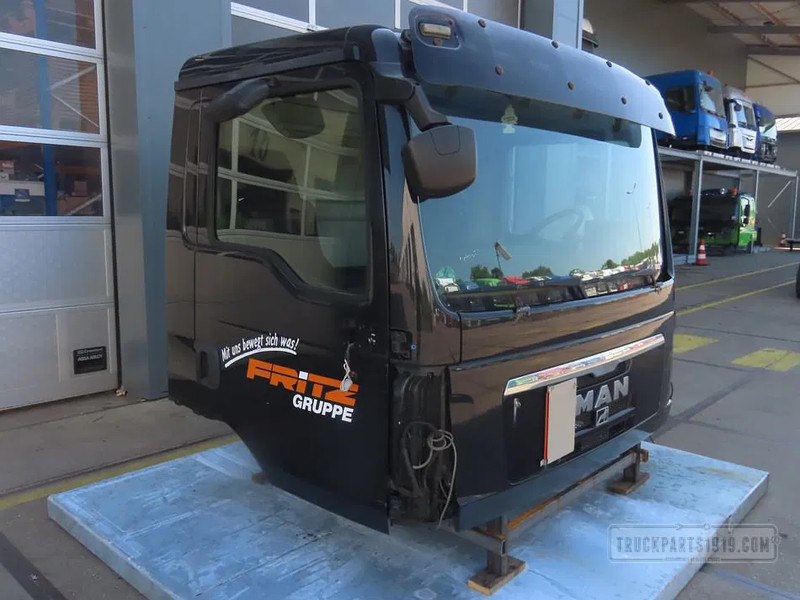MAN 81.60000.7786 | Cabine TGL F99L10 - Cab and interior for Truck: picture 2 MAN 81.60000.7786 | Cabine TGL F99L10 - Cab and interior for Truck: picture 2