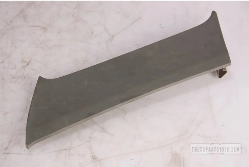 MAN Body & Chassis Parts Afdekking Schanier Re. - Bumper corner for Truck: picture 1 MAN Body & Chassis Parts Afdekking Schanier Re. - Bumper corner for Truck: picture 1