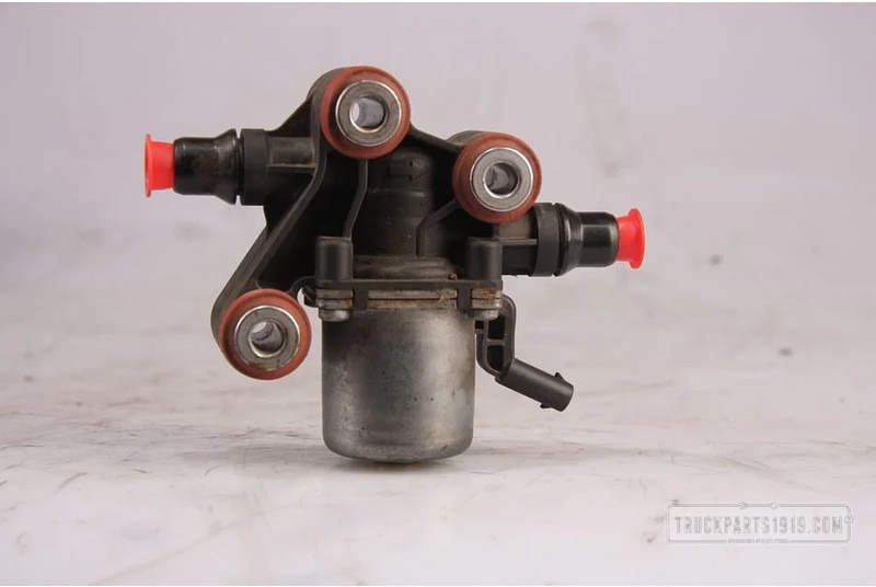 MAN Exhaust System Klep voorverwarming AdBlue - Exhaust system for Truck: picture 1 MAN Exhaust System Klep voorverwarming AdBlue - Exhaust system for Truck: picture 1
