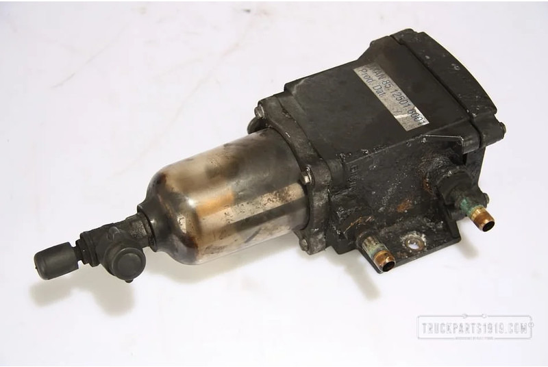 MAN Fuel System Brandstof voorfilter - Fuel system for Van: picture 1 MAN Fuel System Brandstof voorfilter - Fuel system for Van: picture 1