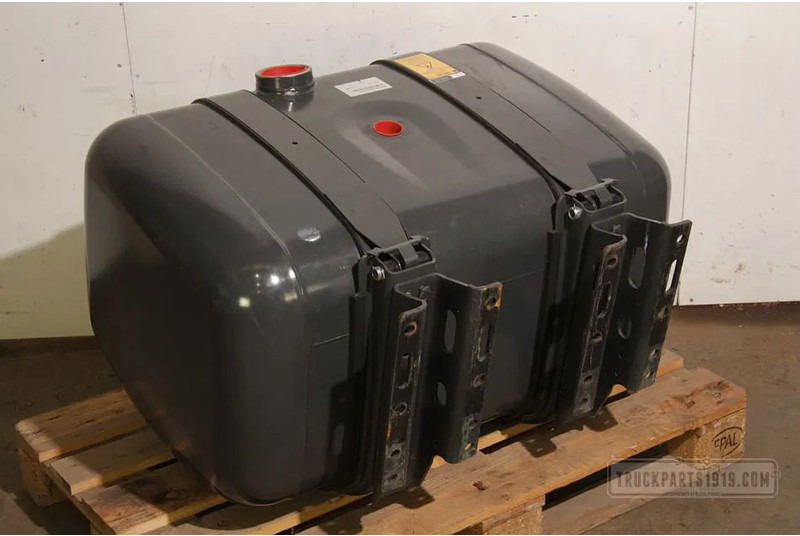 Mercedes-Benz 9604707102 Brandstoftank + steunen 290L - Fuel tank for Truck: picture 2 Mercedes-Benz 9604707102 Brandstoftank + steunen 290L - Fuel tank for Truck: picture 2
