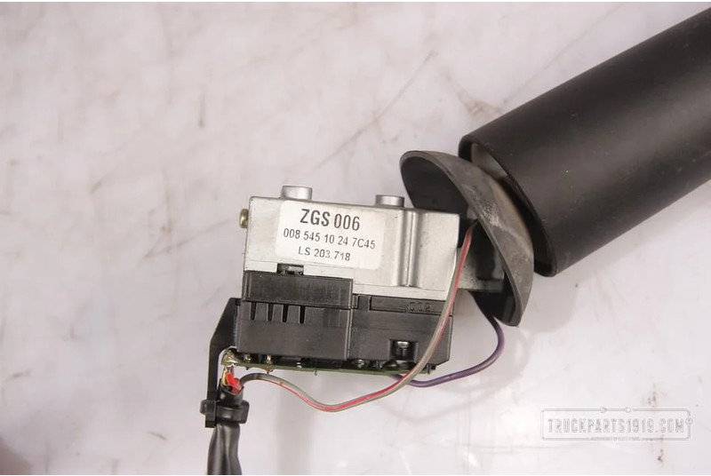 Mercedes-Benz Electrical System Stuurkolom schak.CC MB Atego - Steering column switch for Truck: picture 2 Mercedes-Benz Electrical System Stuurkolom schak.CC MB Atego - Steering column switch for Truck: picture 2