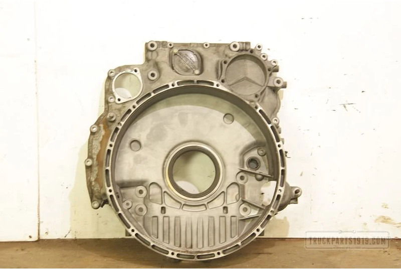 Mercedes-Benz Engines & Parts Vliegwielhuis MB OM471 - Crankshaft for Truck: picture 1 Mercedes-Benz Engines & Parts Vliegwielhuis MB OM471 - Crankshaft for Truck: picture 1