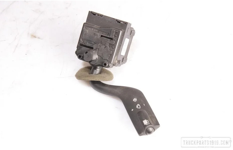 Renault Electrical System Ruitenwisser schakelaar Renaul - Steering column switch for Truck: picture 1 Renault Electrical System Ruitenwisser schakelaar Renaul - Steering column switch for Truck: picture 1