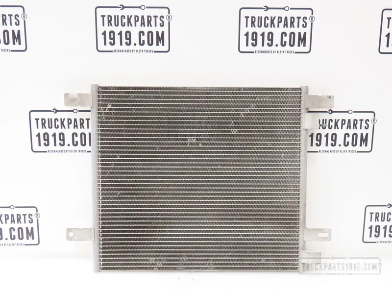 DAF 1706900 Airco condensor DAF LF - Spare parts for Truck: picture 1 DAF 1706900 Airco condensor DAF LF - Spare parts for Truck: picture 1