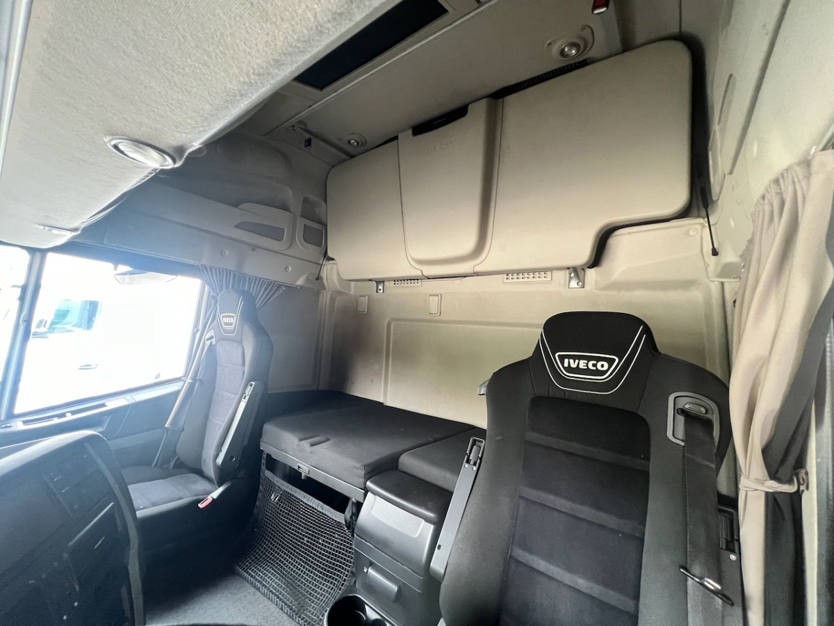 IVECO 190S46 Stralis - Box truck: picture 5 IVECO 190S46 Stralis - Box truck: picture 5