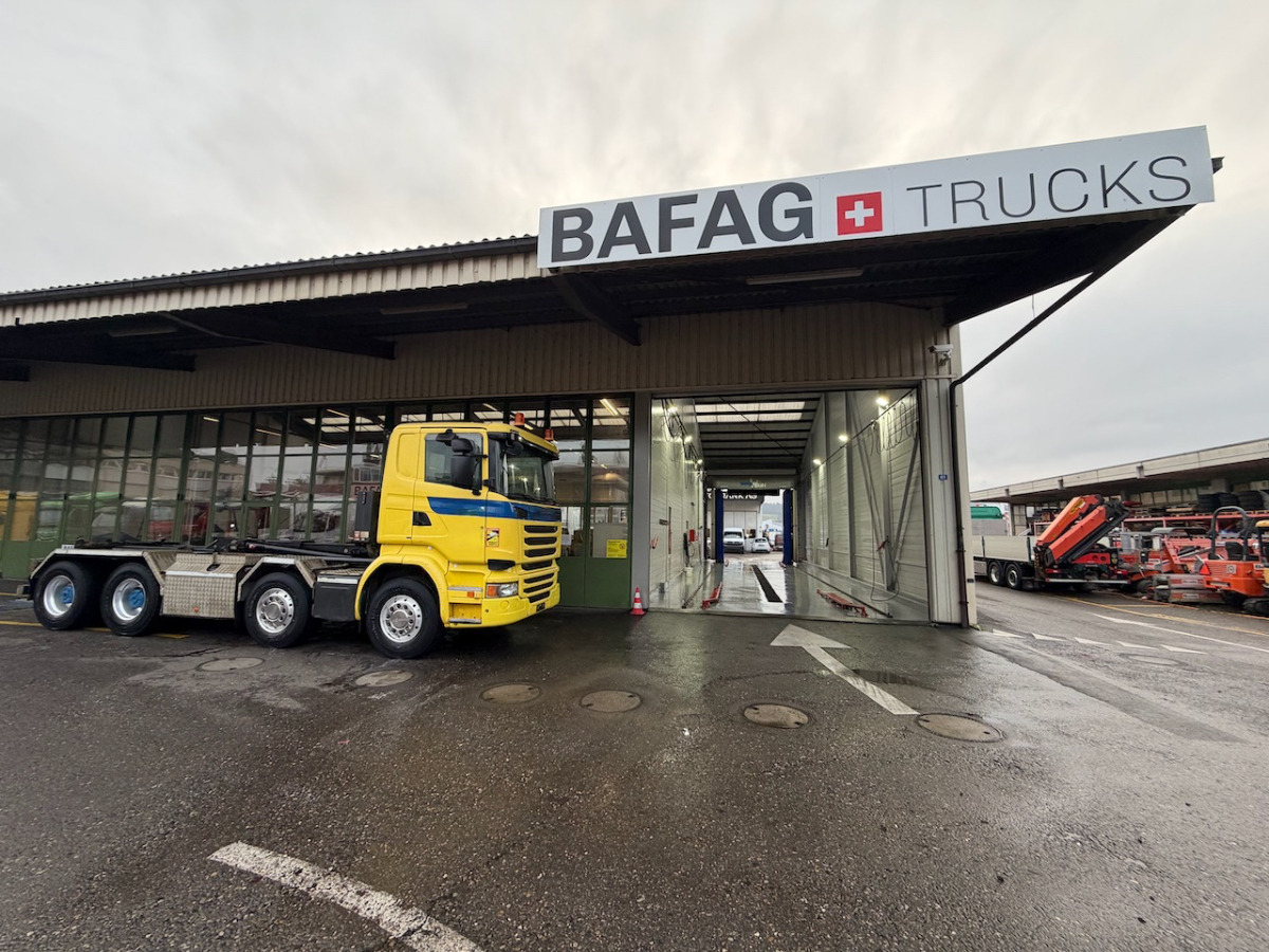 SCANIA R450 - Hook lift truck: picture 2 SCANIA R450 - Hook lift truck: picture 2