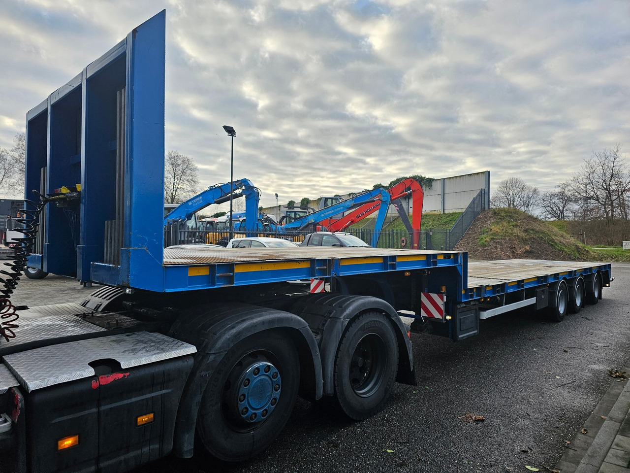 LAG O-3-40 UF Semie lowloader - Low loader semi-trailer: picture 5 LAG O-3-40 UF Semie lowloader - Low loader semi-trailer: picture 5