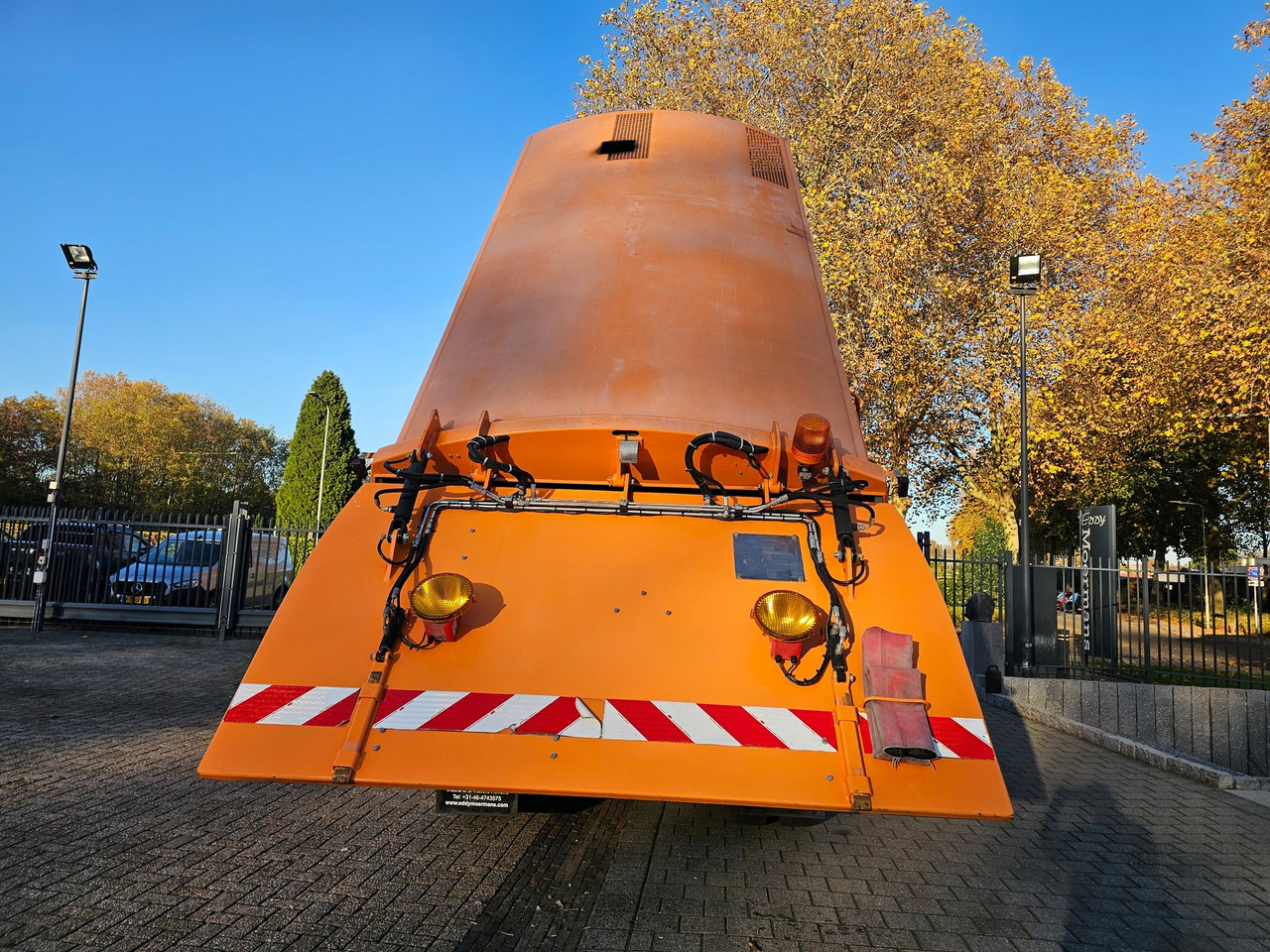 Mercedes Benz Atergo 1518 - Road sweeper: picture 5 Mercedes Benz Atergo 1518 - Road sweeper: picture 5