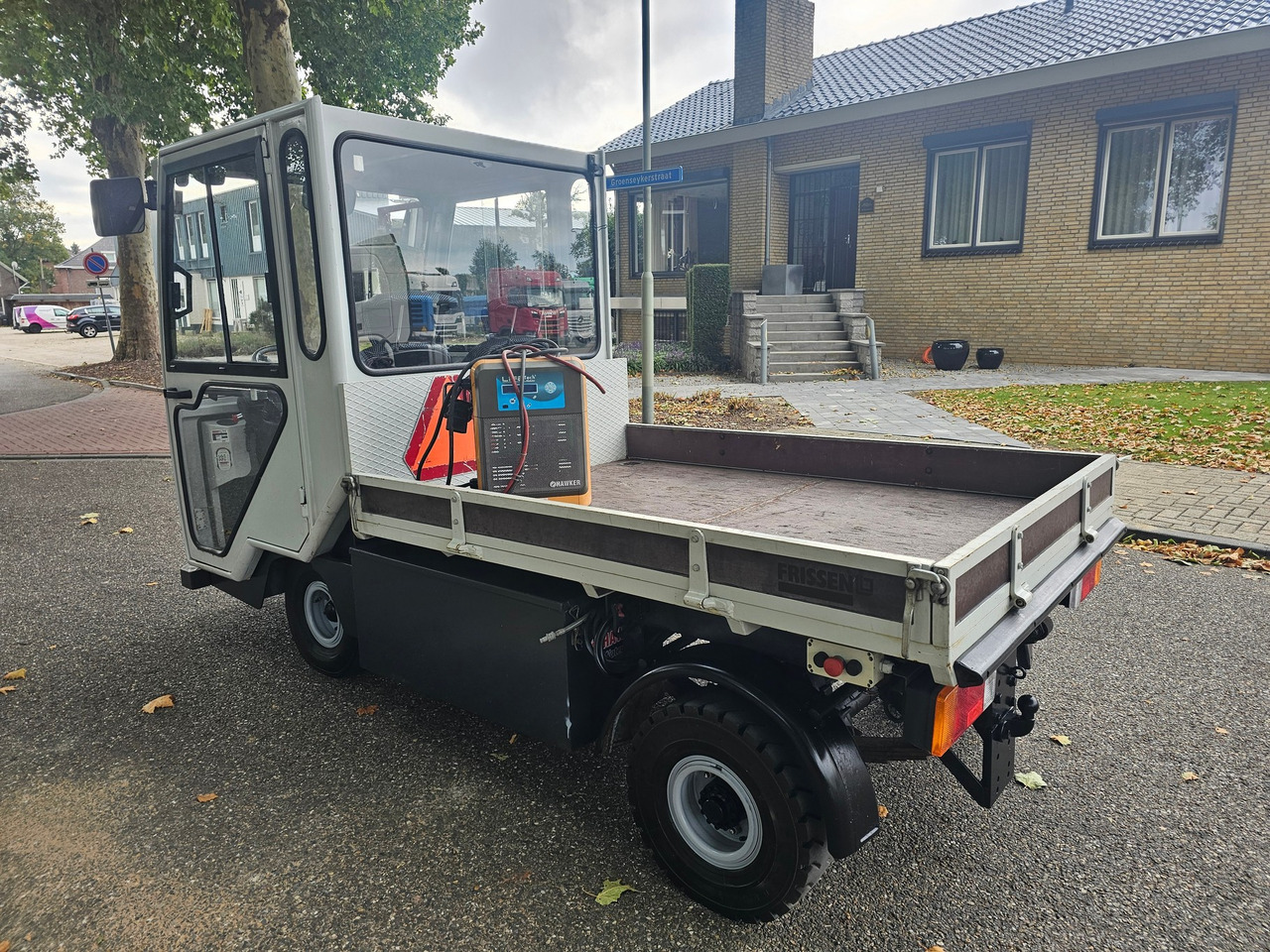 Simai PE20 LL - Tow tractor: picture 2 Simai PE20 LL - Tow tractor: picture 2