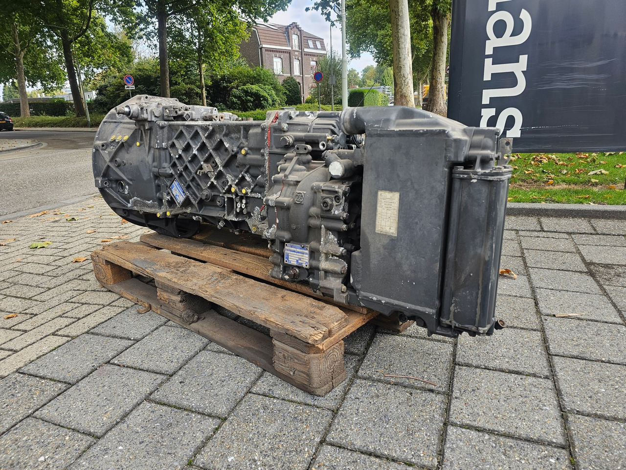 ZF 16 S 2221 TD - Gearbox for Truck: picture 4 ZF 16 S 2221 TD - Gearbox for Truck: picture 4