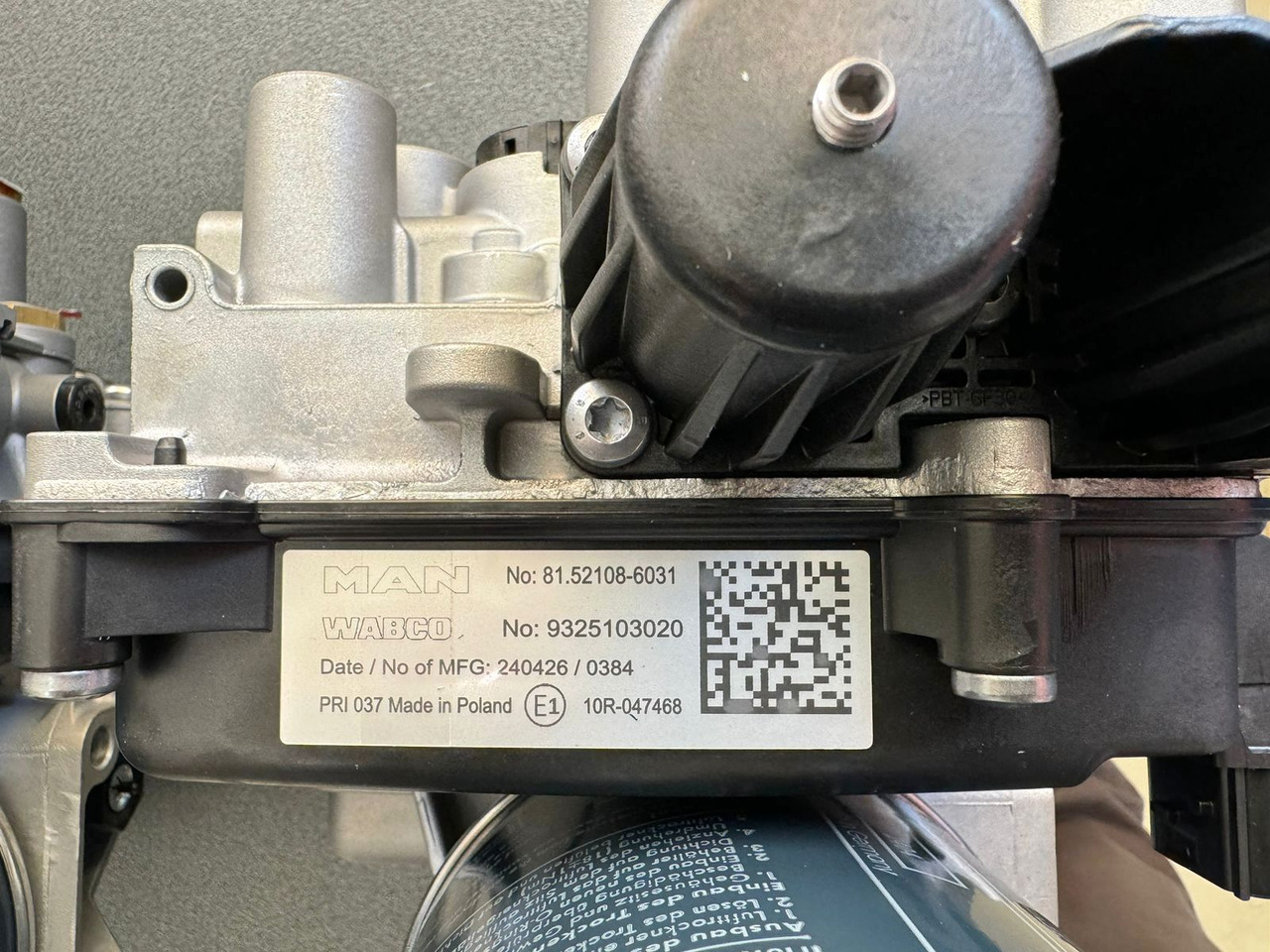 AIR DRIER ELECTRONIC CONTROL UNITS EAM MAN TGS - Brake parts: picture 4 AIR DRIER ELECTRONIC CONTROL UNITS EAM MAN TGS - Brake parts: picture 4