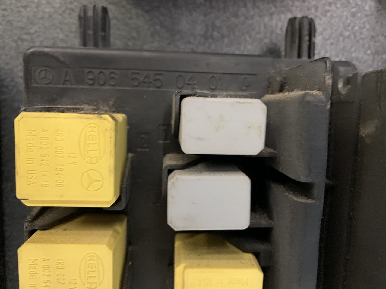 FUSE BOX SPRINTER 901,906 - Electrical system for Van: picture 5 FUSE BOX SPRINTER 901,906 - Electrical system for Van: picture 5