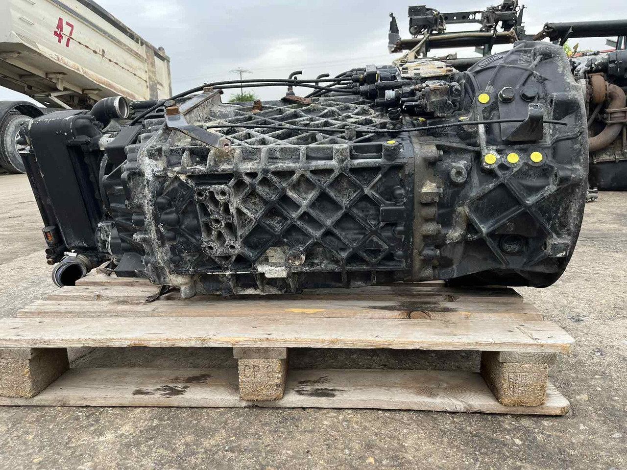 GEARBOX ZF 16S1921TD INTARDER MAN TGA - Gearbox and parts for Truck: picture 2 GEARBOX ZF 16S1921TD INTARDER MAN TGA - Gearbox and parts for Truck: picture 2