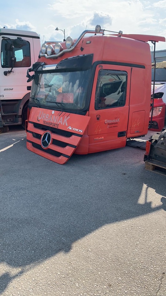 HOT AIR AUXILIARY HEATER WEBASTO AIR TOP 2000 AP1 ACTROS MP3 - Heating/ Ventilation for Truck: picture 3 HOT AIR AUXILIARY HEATER WEBASTO AIR TOP 2000 AP1 ACTROS MP3 - Heating/ Ventilation for Truck: picture 3