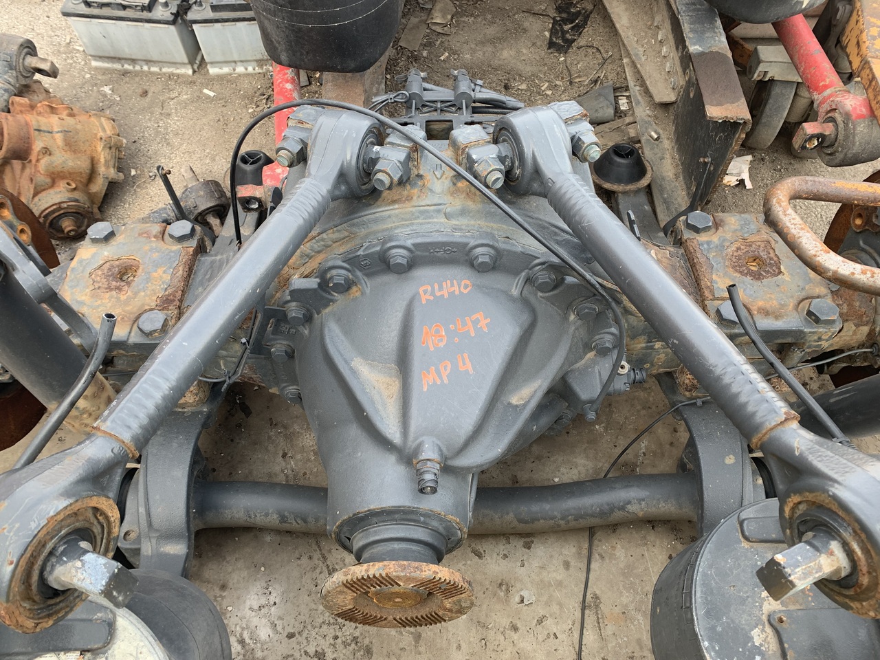 MERCEDES-BENZ REAR AXLE FOR ACTROS MP4 FINAL DRIVE R440 18:47 - Rear axle: picture 1 MERCEDES-BENZ REAR AXLE FOR ACTROS MP4 FINAL DRIVE R440 18:47 - Rear axle: picture 1