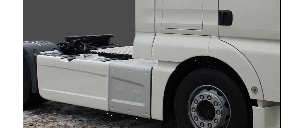 SIDE PANELLING MAN TGX EURO 6 - Spare parts: picture 2 SIDE PANELLING MAN TGX EURO 6 - Spare parts: picture 2
