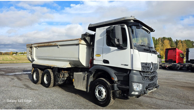 Mercedes-Benz 3558 6x4 2022 ONLY 113 tkm - Tipper: picture 1 Mercedes-Benz 3558 6x4 2022 ONLY 113 tkm - Tipper: picture 1