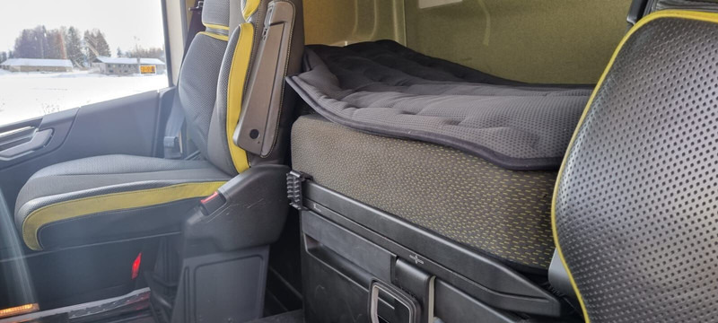 Volvo FH750 New engine and gearbox on lease Volvo FH750 New engine and gearbox: picture 13